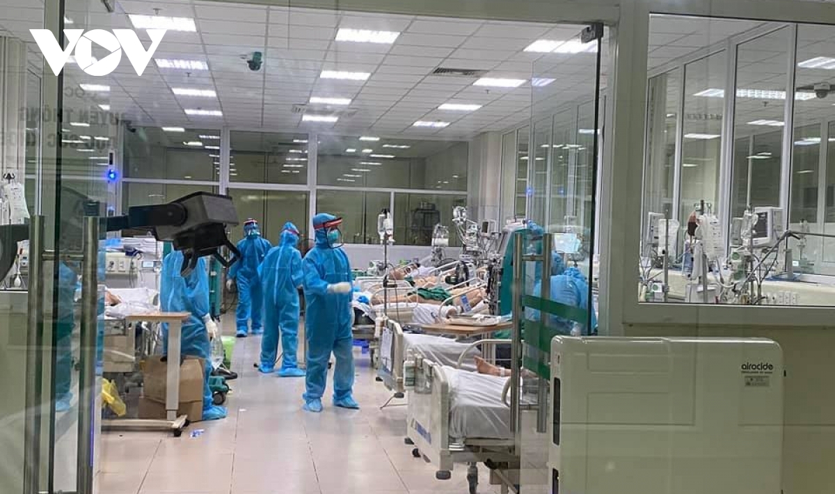Spokesperson: Vietnam ensures health safety for foreigners